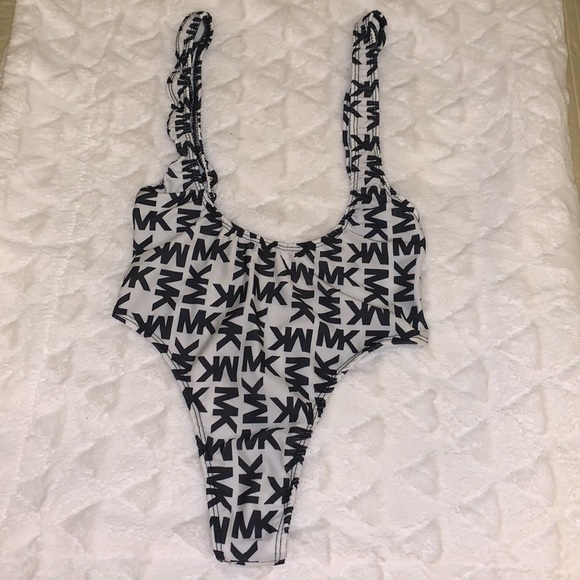 🔥🖤NWOT🖤MK print Suspender outfit🖤Custom Made🖤Size L🖤🔥 - Picture 2 of 5